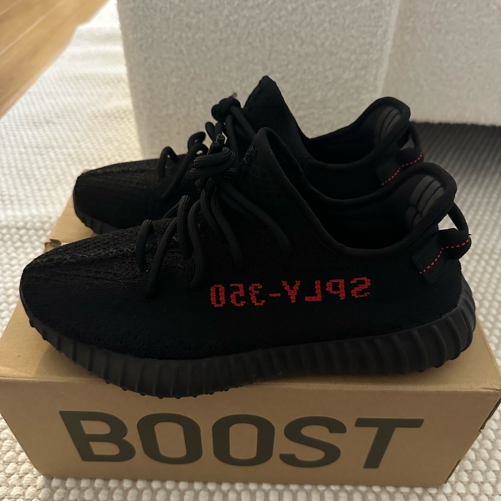 Yeezy Boost 350 Black & Red Sneakers